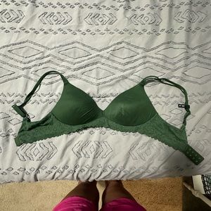 NWOT Aerie real sunnie wireless bra 32c
